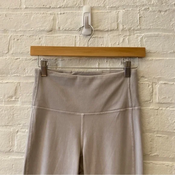Lululemon || Wunder Under Crop 23"  Ribbed in Washed French Clay Gray Beige 4 - Picture 2 of 11